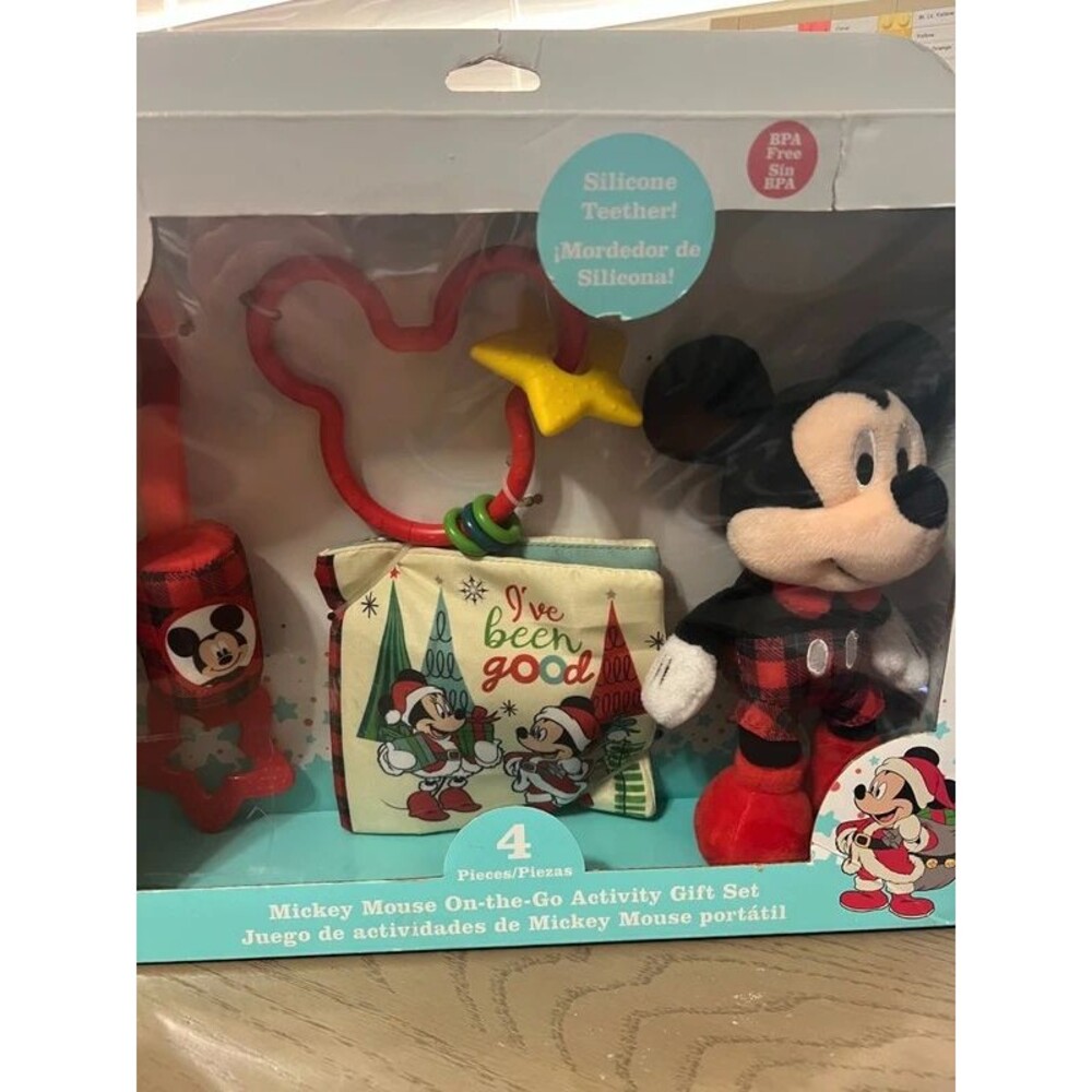 Disney Baby Mickey Mouse On-The-Go-Activity Gift Set NEW